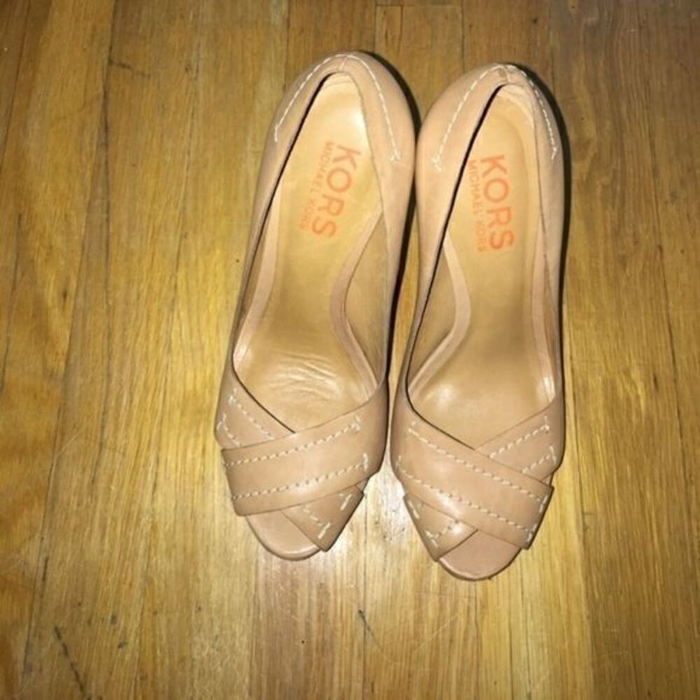 Michael Kors Leather Peep Toe Heels Sz 9